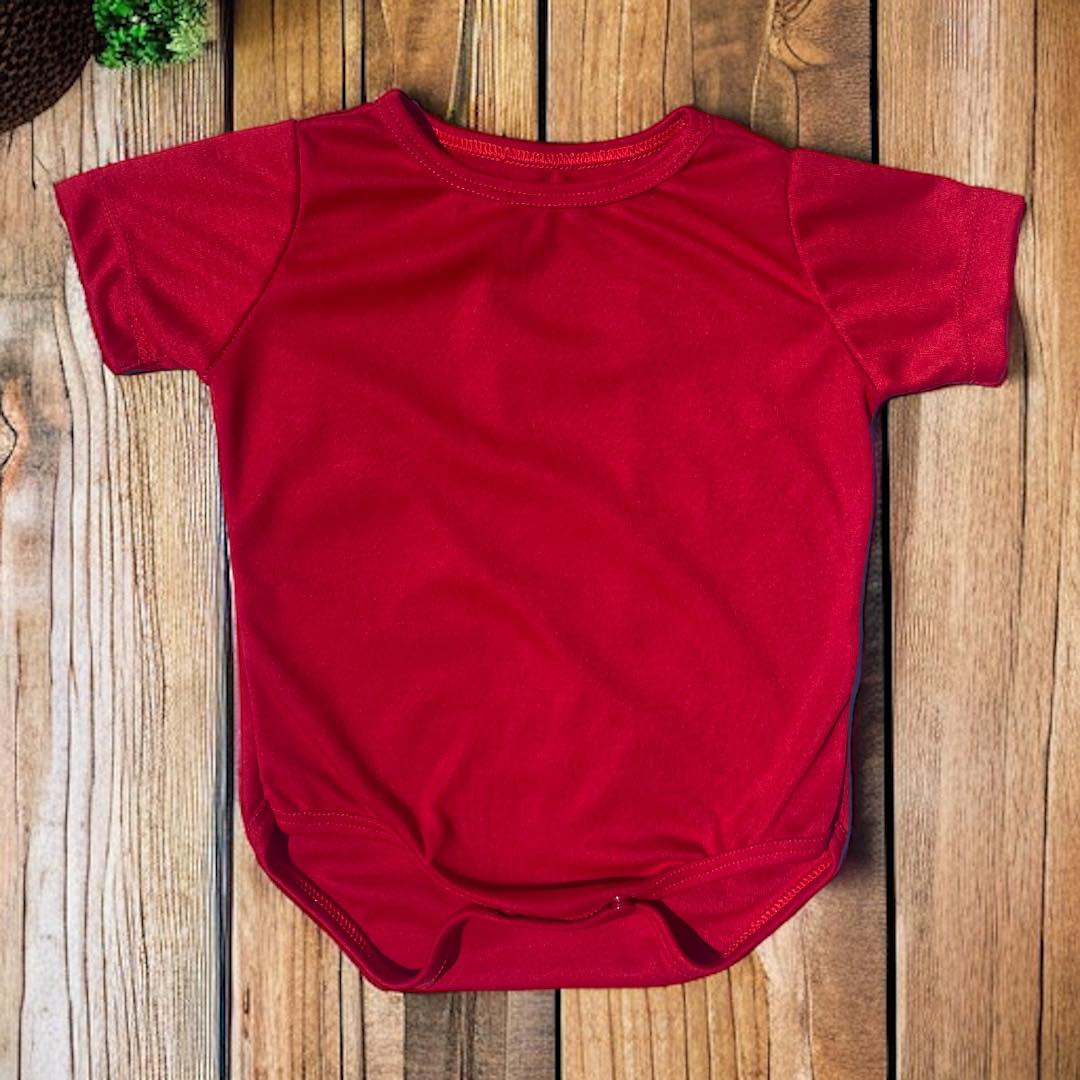 Conjunto de Ropa para Bebé – “Lunares Dulces” (3 piezas) ❤️⚪