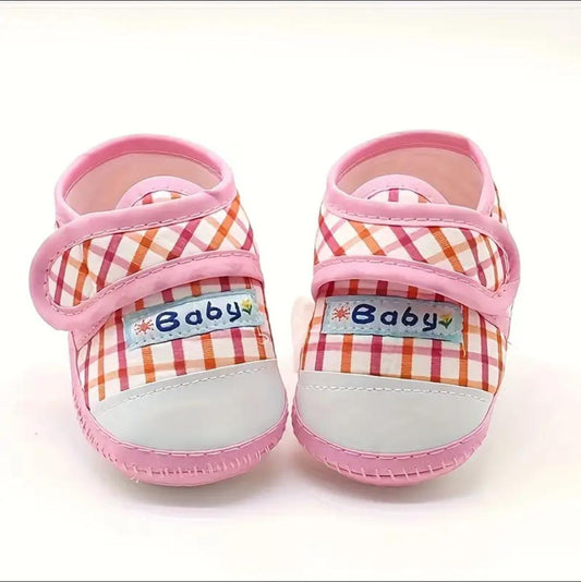 🍓👟 Tenis “Baby Picnic” – ¡Color y ternura para los más chiquitos!