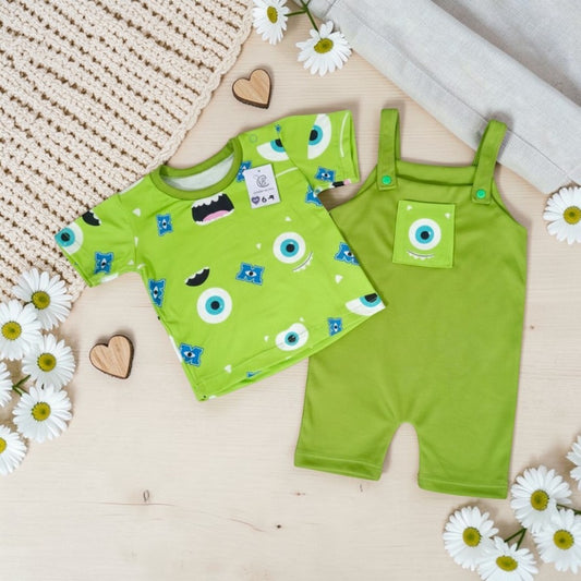 Overol con camiseta Mike wazoswky