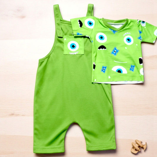 Overol con camiseta Mike wazoswky